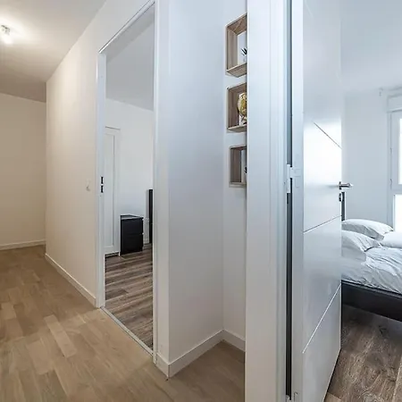 The Bigflat- Next To Paris *